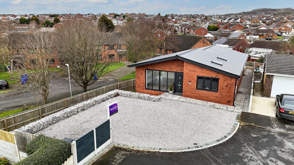 Tunnicliffe Close, Stoke-On-Trent, ST3