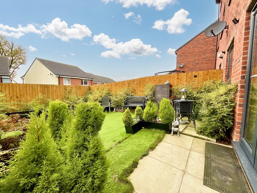George Steele Avenue, Stoke-On-Trent, ST2