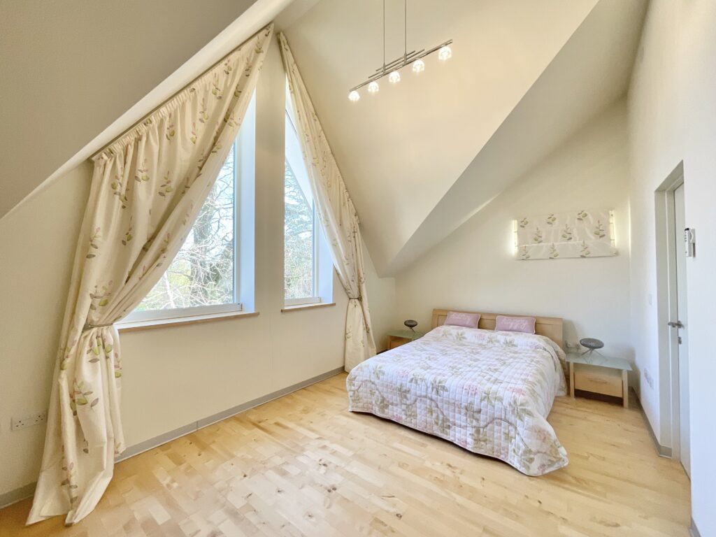 Airdale Road, Stone, ST15