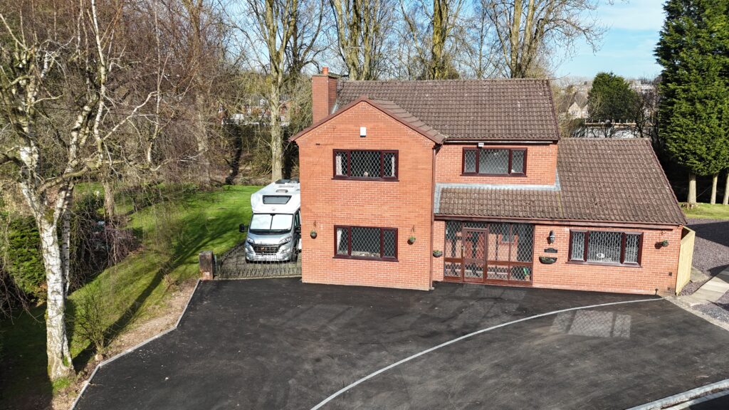 Jasmine Close, Blythe Bridge, ST11