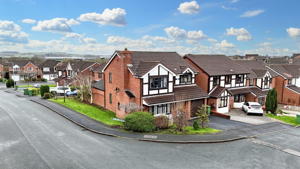 Ambleside Close, Stone, ST15
