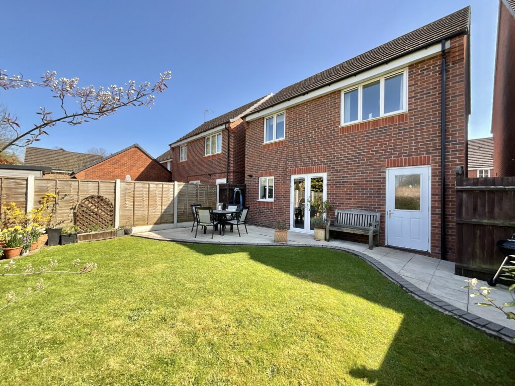 Candler Drive, Stone, ST15