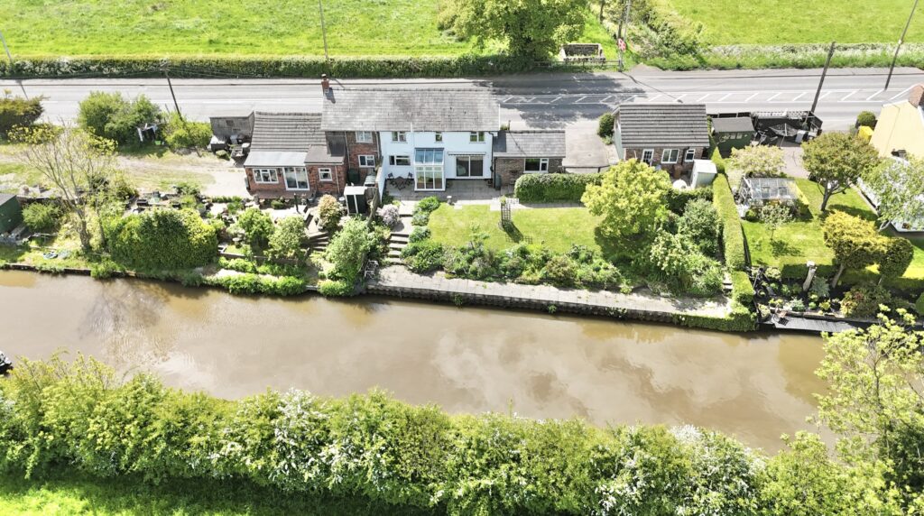Nantwich Road, Wardle, CW5