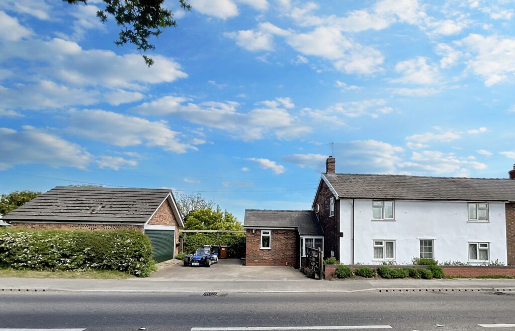 Nantwich Road, Wardle, CW5