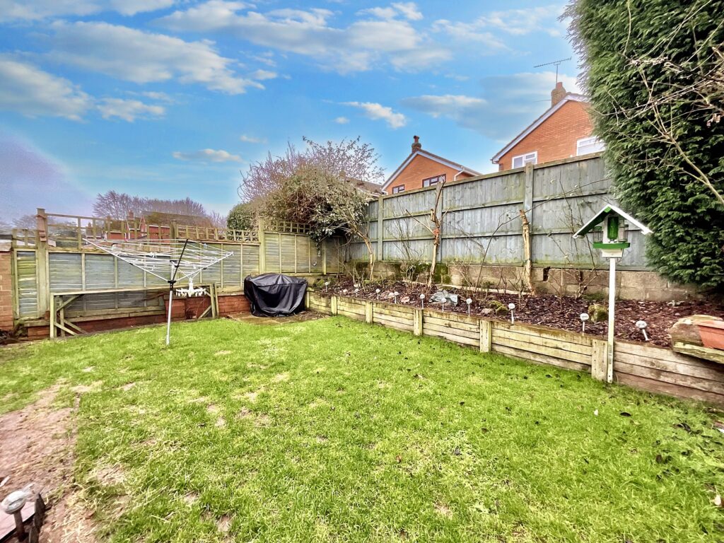 Spring Gardens, Stone, ST15