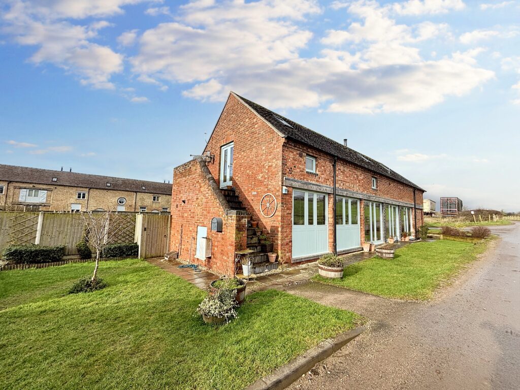 The Gallops, 1 Anson Court Barns, Gnosall Road, ST20 0JS