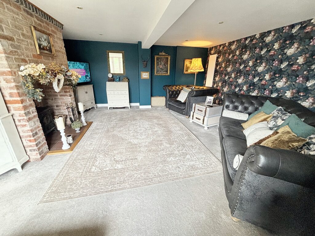 The Gallops, 1 Anson Court Barns, Gnosall Road, ST20 0JS