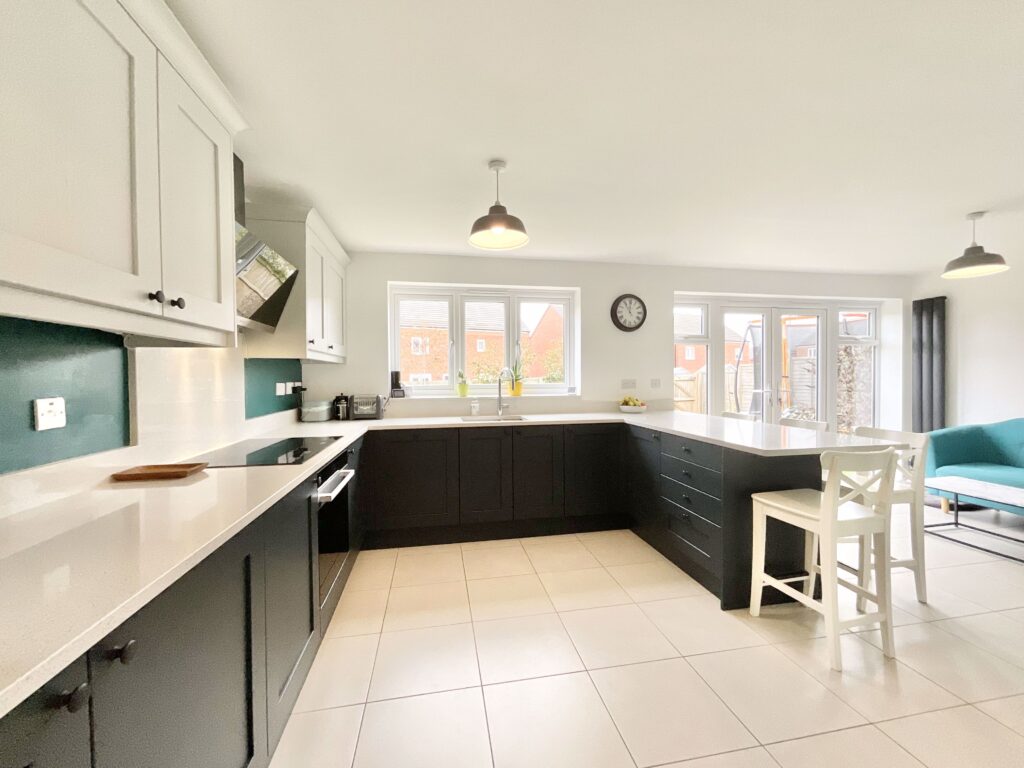Blossom Grove, Edleston, CW5