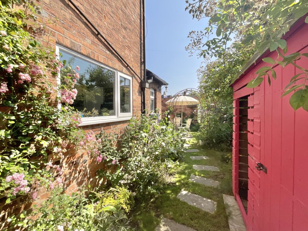 North Crofts, Nantwich, CW5