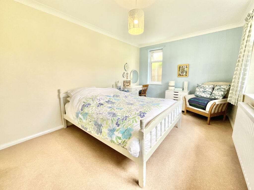 New Road, Dilhorne, ST10