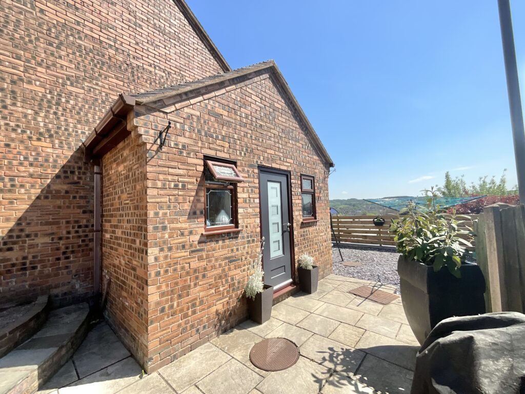 Prince George Street, Cheadle, ST10