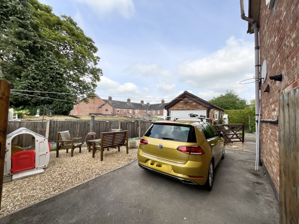 Bramshaws Acre, Cheadle, ST10