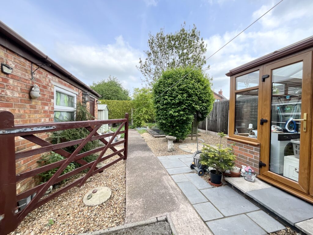 Bramshaws Acre, Cheadle, ST10