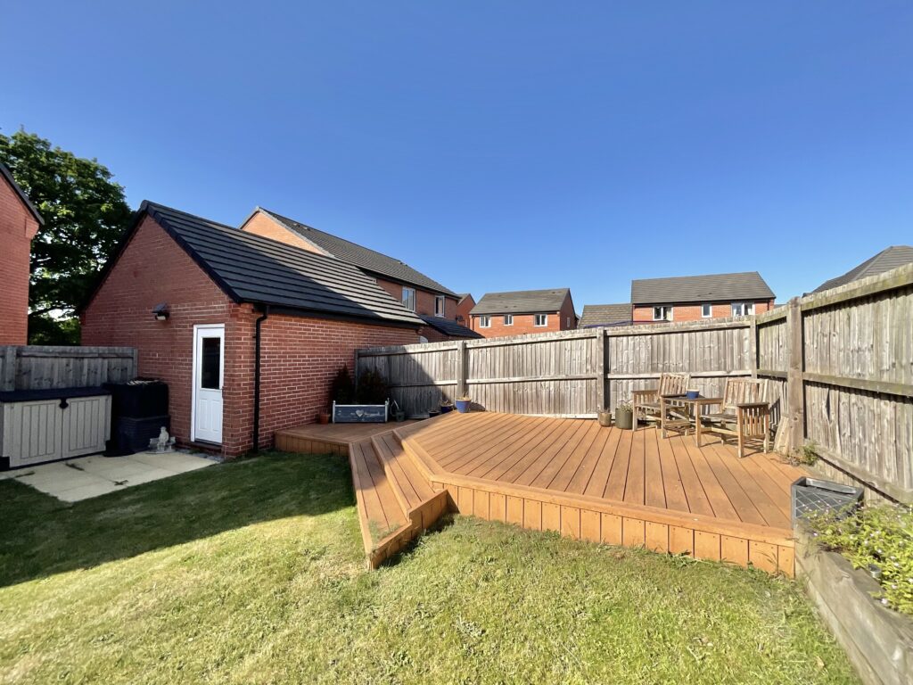Ernie Tagg Road, Shavington, CW2