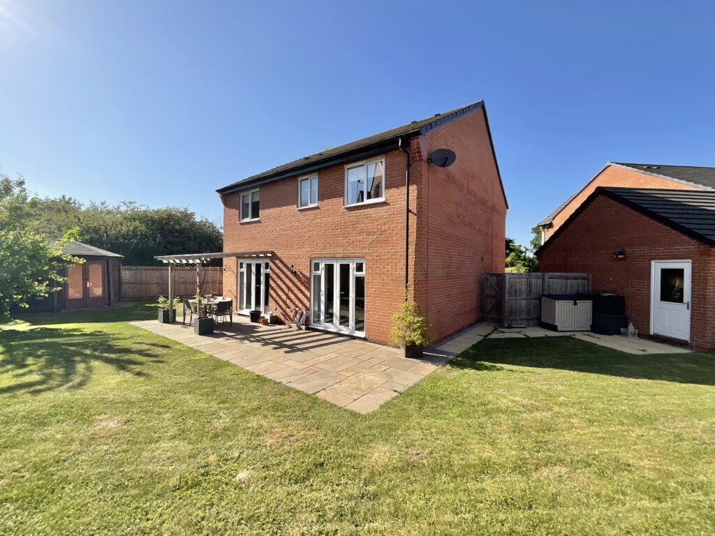 Ernie Tagg Road, Shavington, CW2