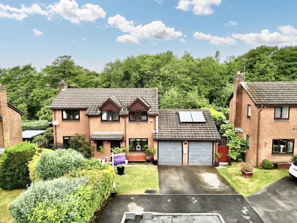 Alder Close, Loggerheads, TF9