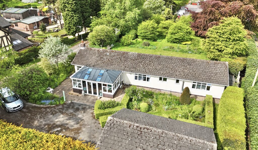 New Road, Dilhorne, ST10