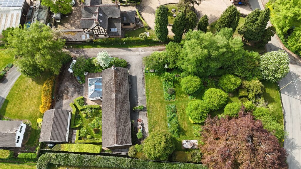 New Road, Dilhorne, ST10