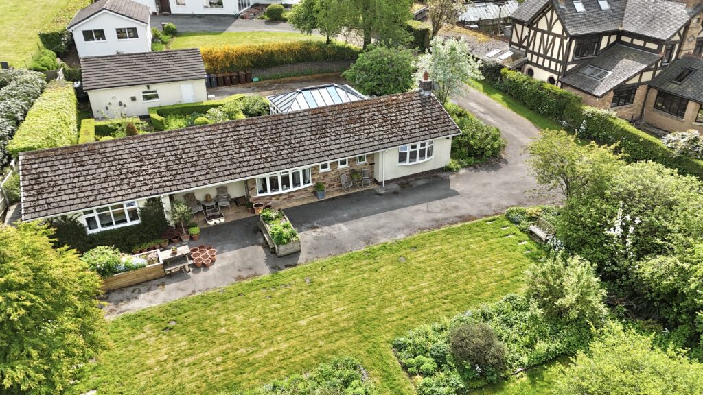 New Road, Dilhorne, ST10