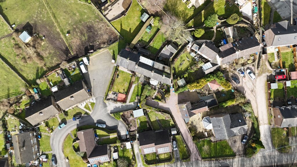 Lilac Cottage, 1 South View, Black Lane