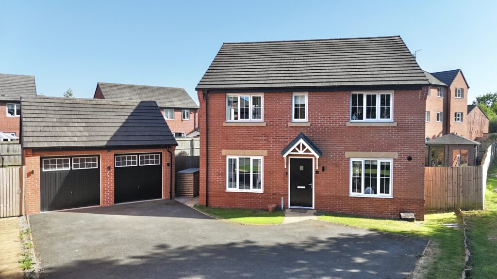 Ernie Tagg Road, Shavington, CW2