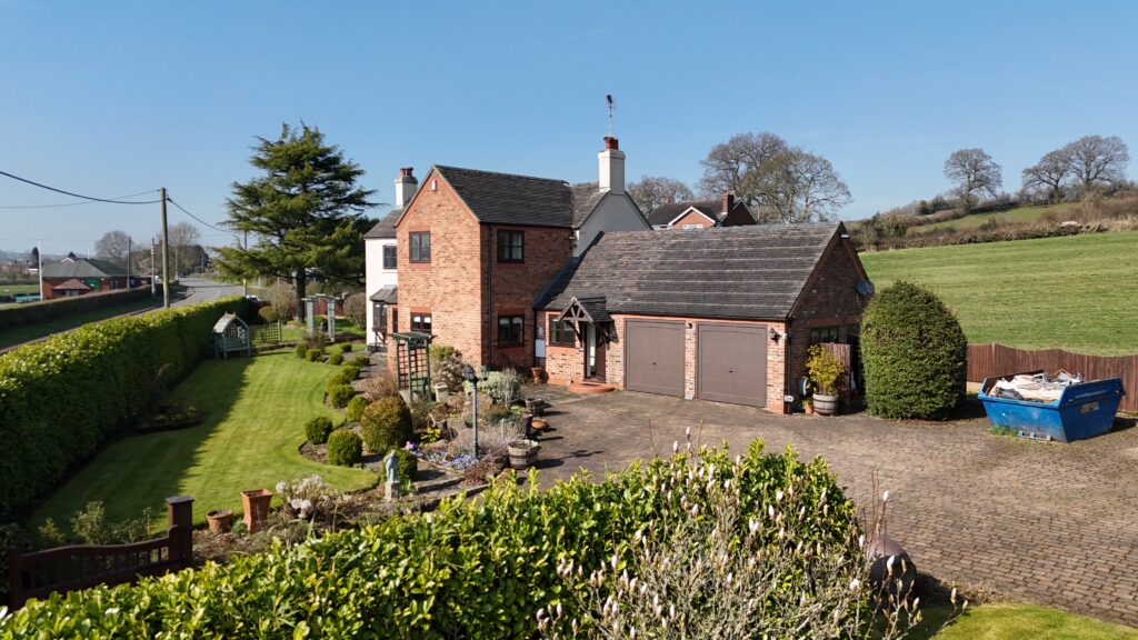 Uttoxeter Road, Checkley, ST10