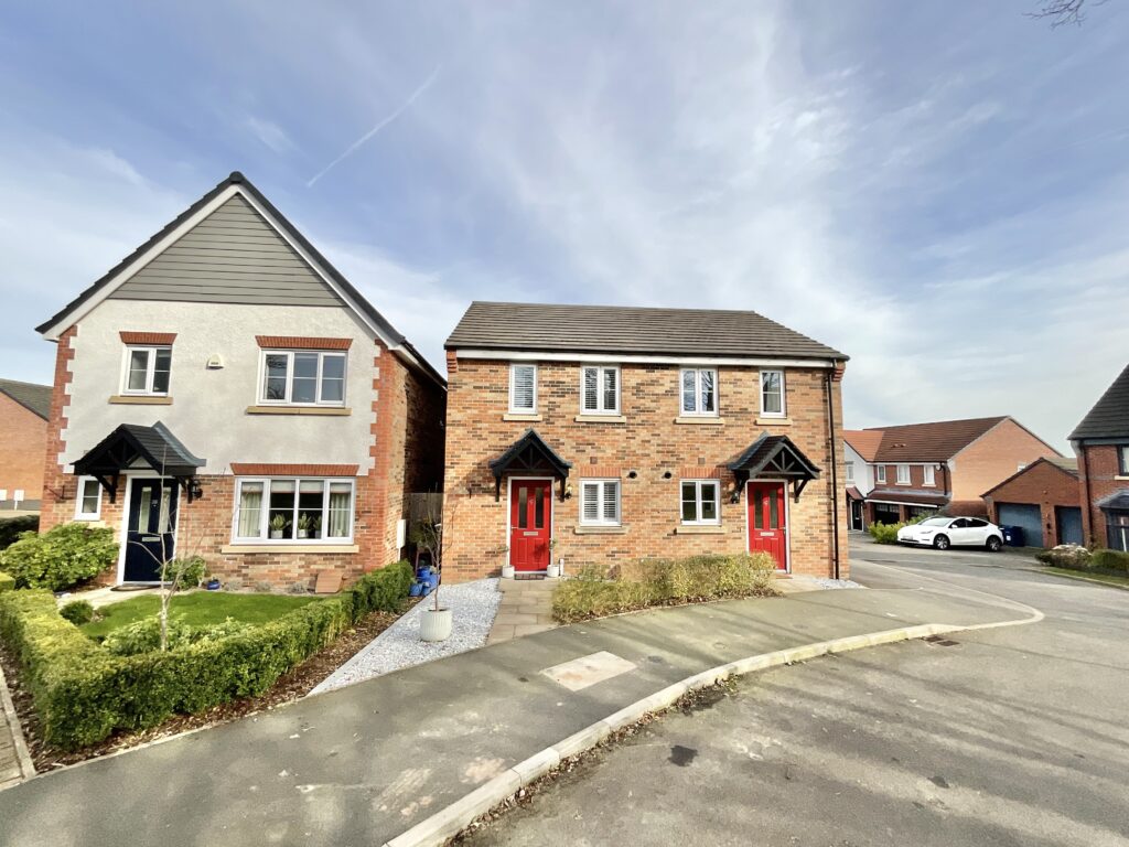 Overton Close, Eccleshall, ST21