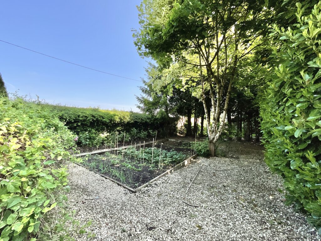 Yarnfield Lane, Yarnfield, ST15
