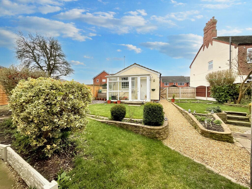 Chapel Street, Bignall End, ST7