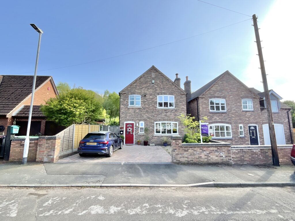 Queen Street, Madeley, TF7