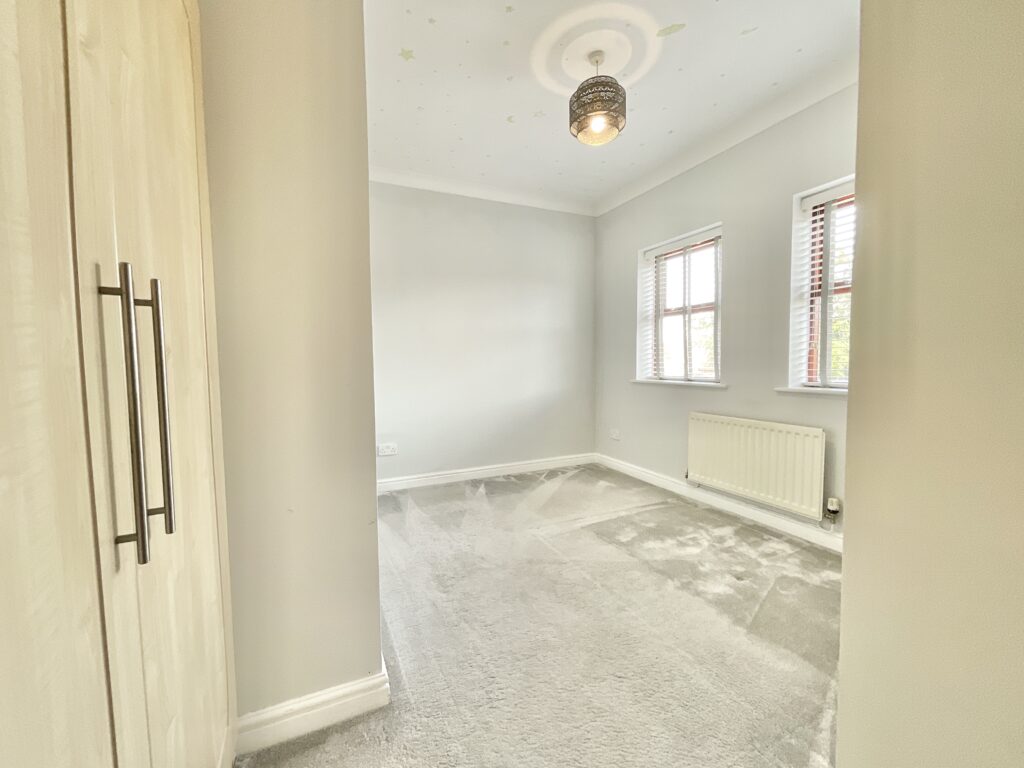 Peregrine Way, Apley, TF1