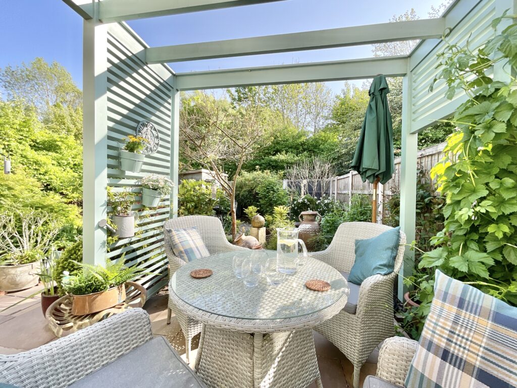 Queen Street, Madeley, TF7