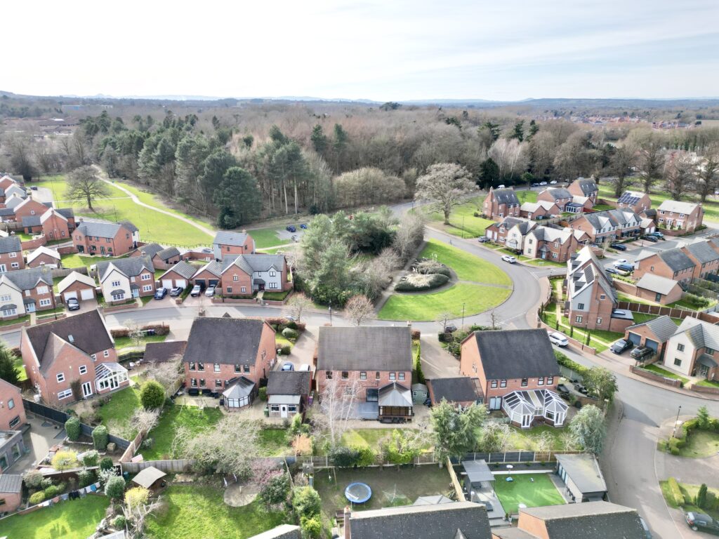 Peregrine Way, Apley, TF1