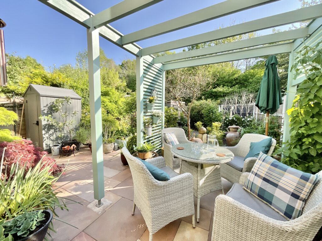 Queen Street, Madeley, TF7