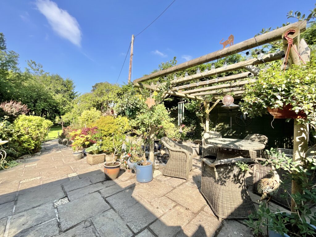 Yarnfield Lane, Yarnfield, ST15