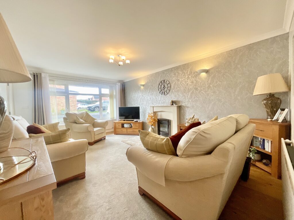 Newlands Close, Stone, ST15