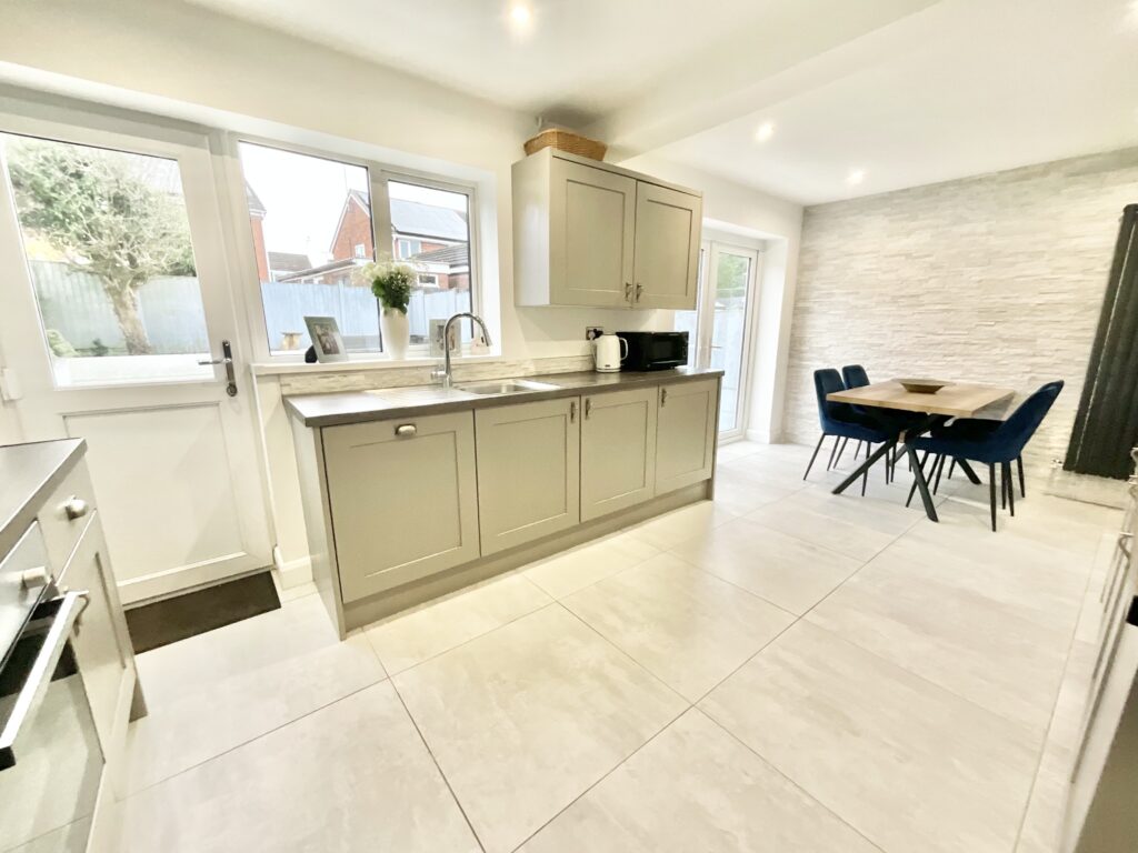 Limewood Close, Blythe Bridge, ST11
