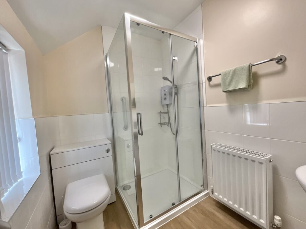 Hurstons Lane, Alton, ST10