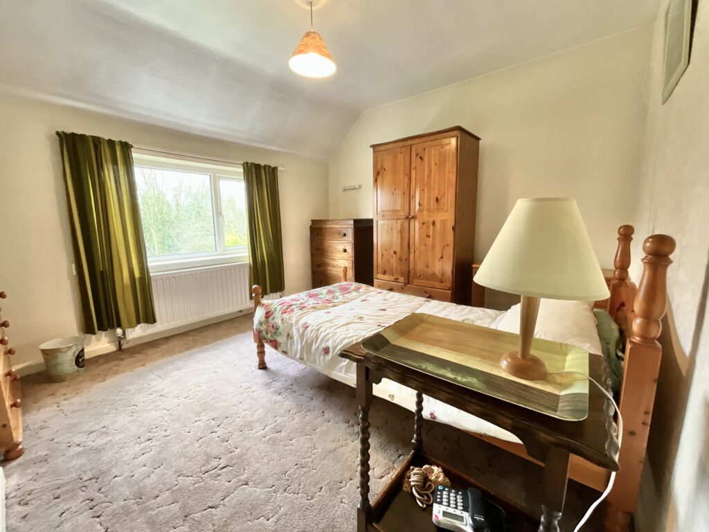 Hurstons Lane, Alton, ST10