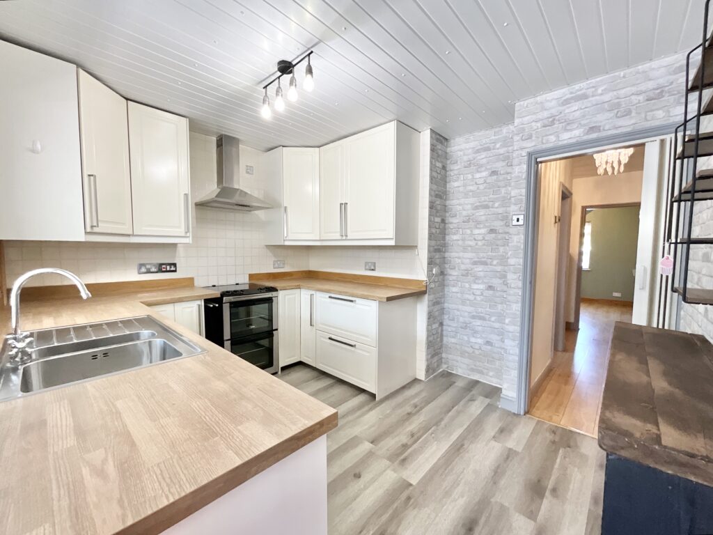 Primrose Dell, Madeley, CW3
