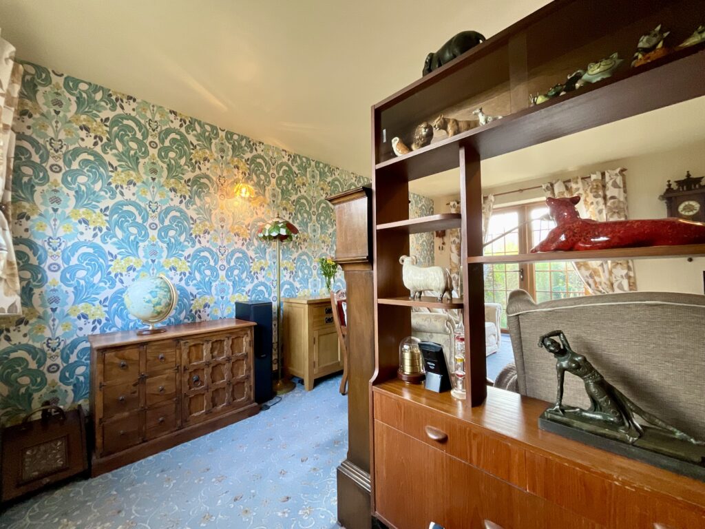 Moss Lane, Hilderstone, ST15