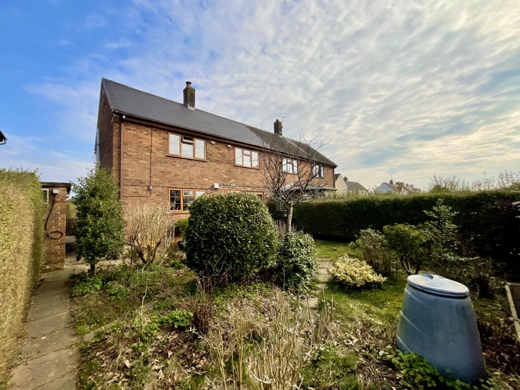 Moss Lane, Hilderstone, ST15