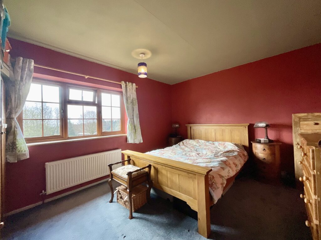 Moss Lane, Hilderstone, ST15