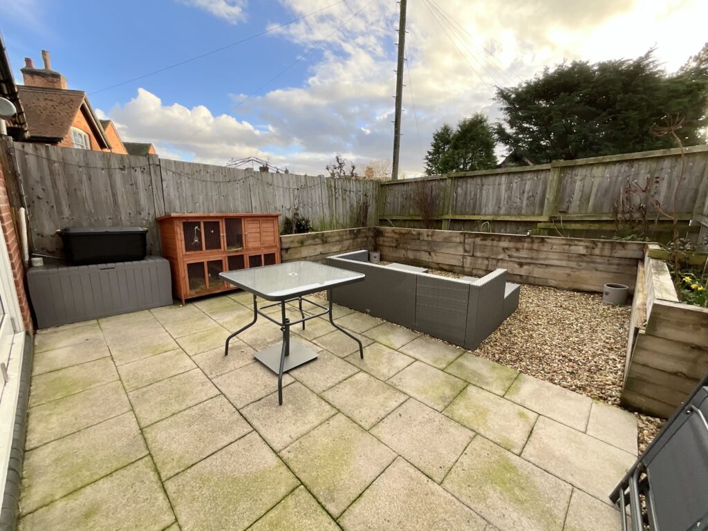 Stone Road, Uttoxeter, ST14