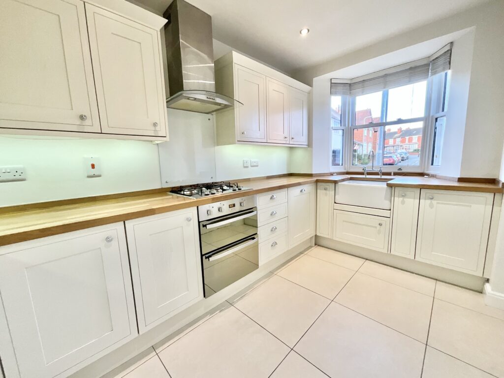 Stone Road, Uttoxeter, ST14