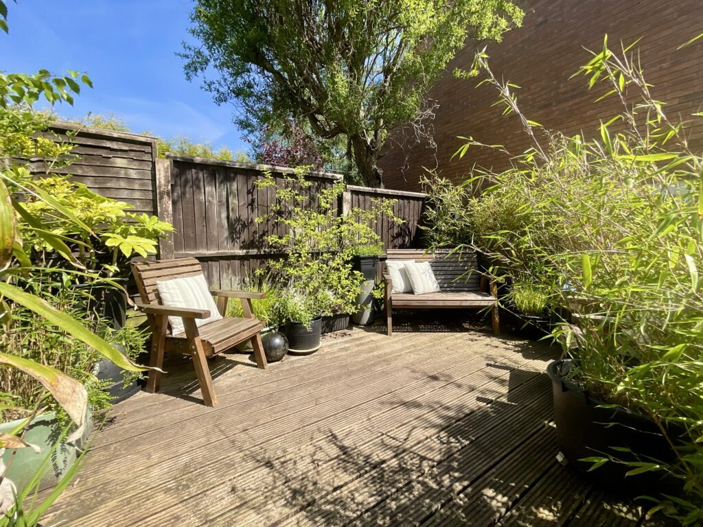 Stubbs Drive, Stone, ST15