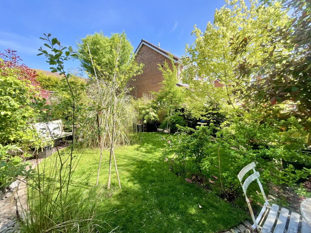 Stubbs Drive, Stone, ST15