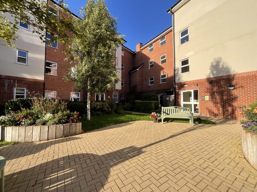 High Street, Wolstanton, ST5