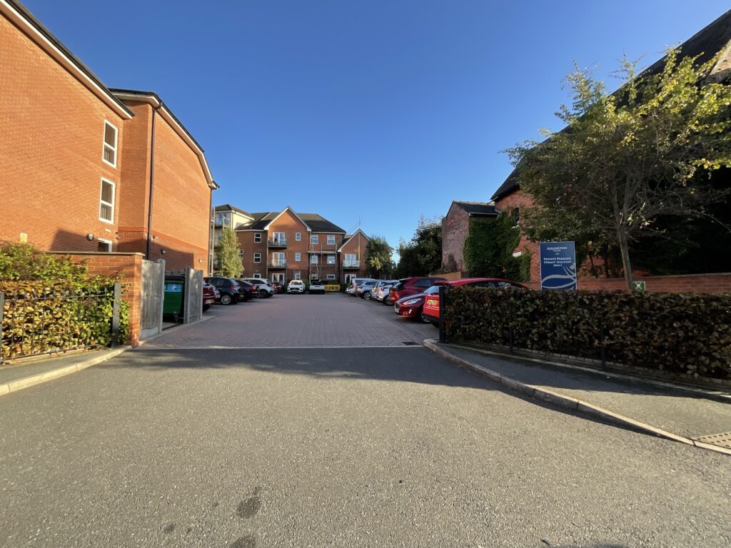 High Street, Wolstanton, ST5