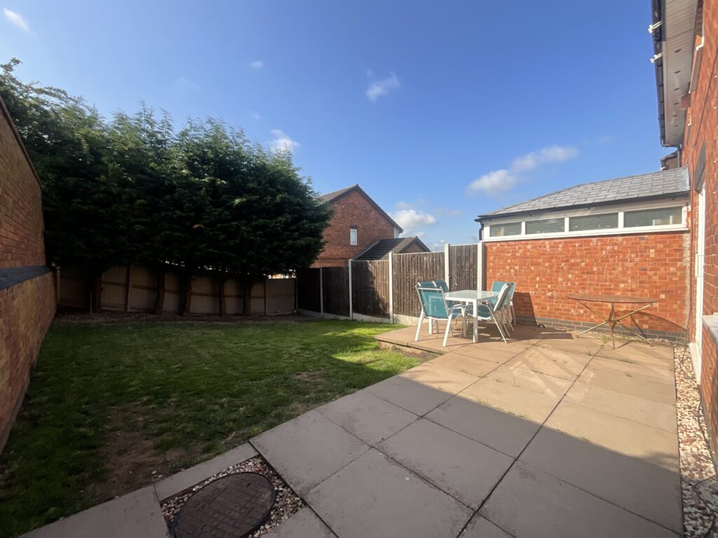 Taverners Drive, Stone, ST15